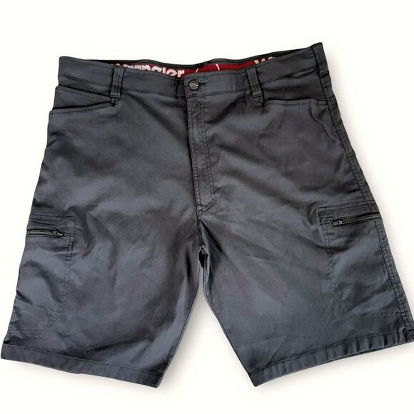Wrangler Outdoor Flex Performance Zip Cargo Shorts Stretch Men Size 42 Off Black - Picture 3 of 12